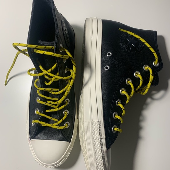 Converse Other - Converse Chuck all leather